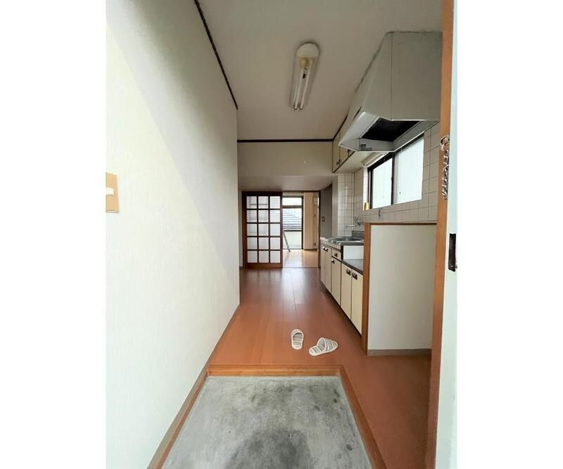 上坂マンションの玄関
