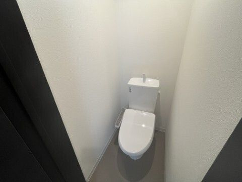 ジーメゾン春日部粕壁カヴェリのトイレ