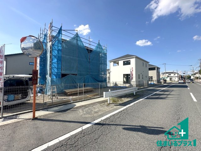 ●31(土)1(日)3(祝)現地説明会！　桜井市草川　全3邸の外観|現在はこんな感じです。完成までが待ち遠しいですね。