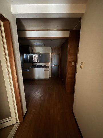 大利町貸店舗の内装