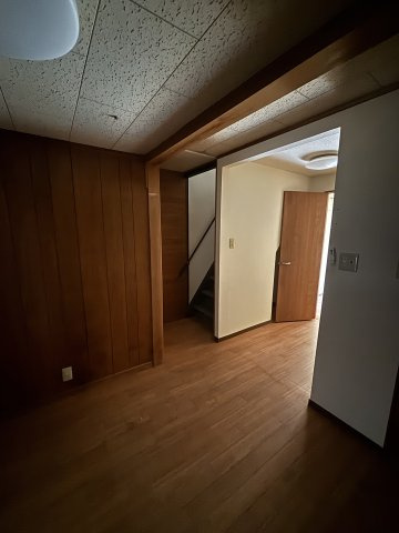 大利町貸店舗の内装