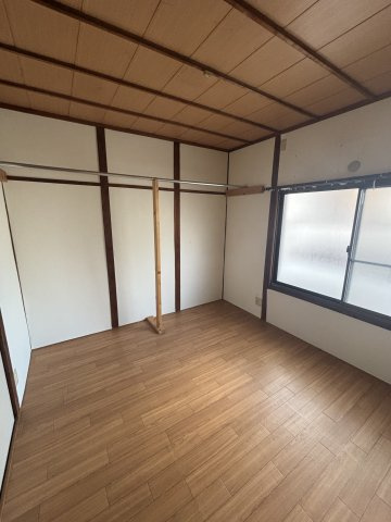 大利町貸店舗の内装