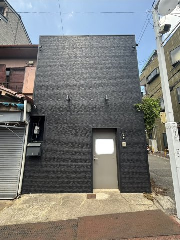 大利町貸店舗の外観