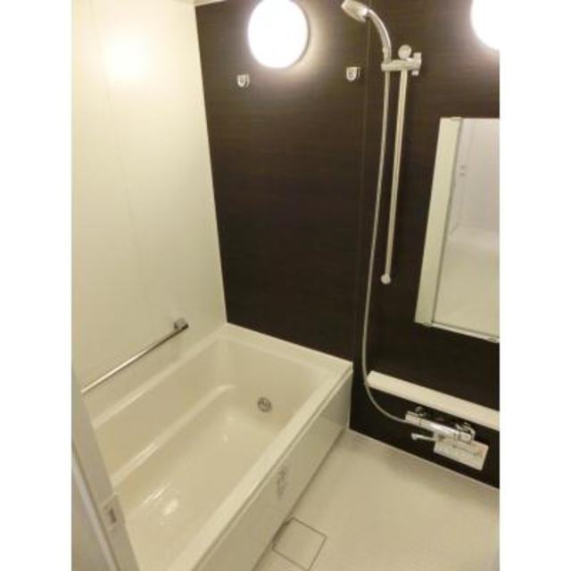 パークアクシス池田山の浴室|※写真は同タイプ住戸です。