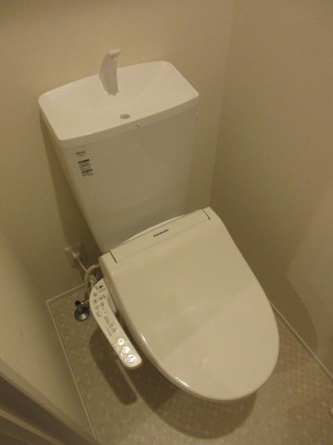 クリザンテム中幸町のトイレ|コンパクトで使いやすいトイレです