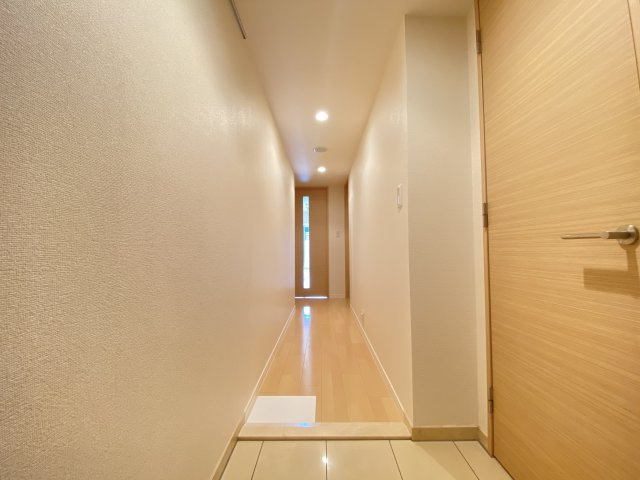 【玄関】