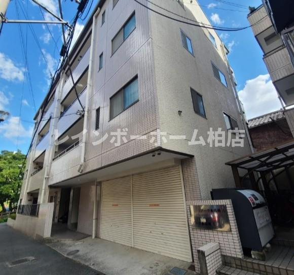 特典：仲介手数料が無料です!!の外観|落ち着いた雰囲気の外観です