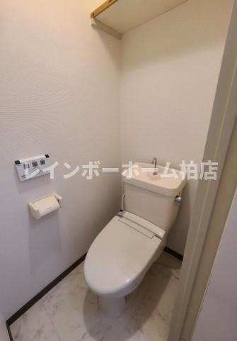 特典：仲介手数料が無料です!!のトイレ|清潔感のあるトイレです