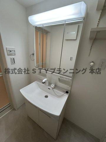 仲介手数料0円！	プリシェール中小田井の独立洗面台