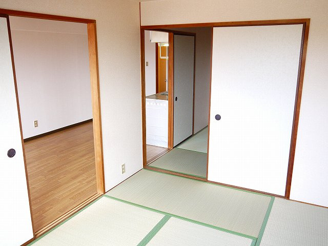 富士ハイツ筒井の和室|和室です