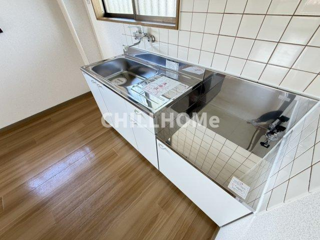 アメージングエステートＢのキッチン|当社、チルホームのHPもご覧ください(^^)/物件情報多数♪