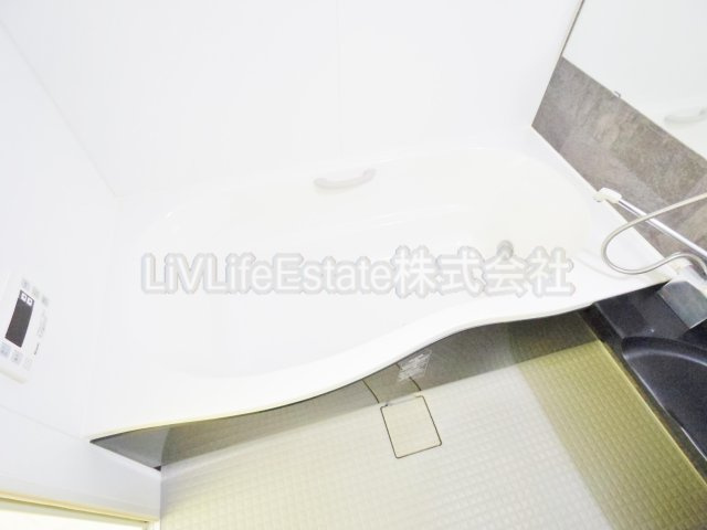 東村山市久米川町４丁目の賃貸マンションの浴室