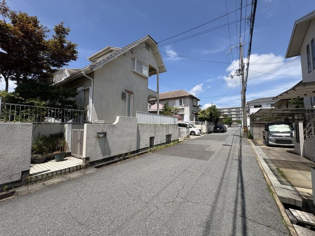 神戸市北区鳴子2丁目土地の前面道路含む現地写真