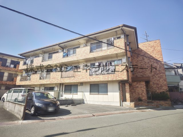 第１カトレアハイツ寝屋川の外観