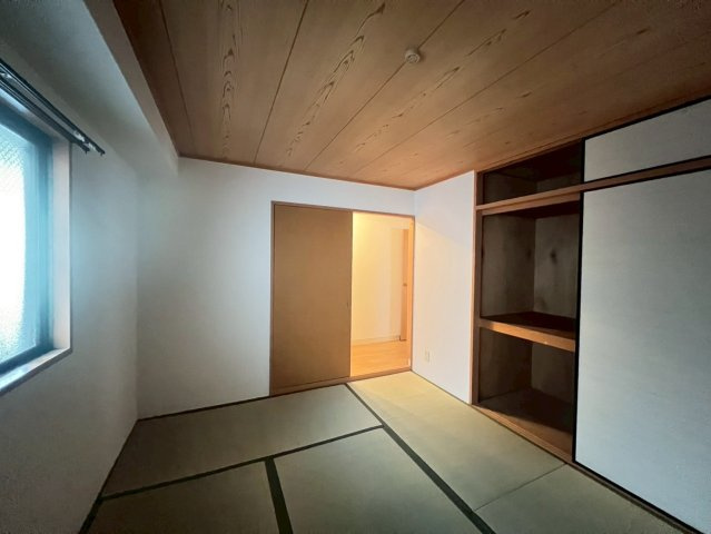 【寝室】 | ローズコート上穂