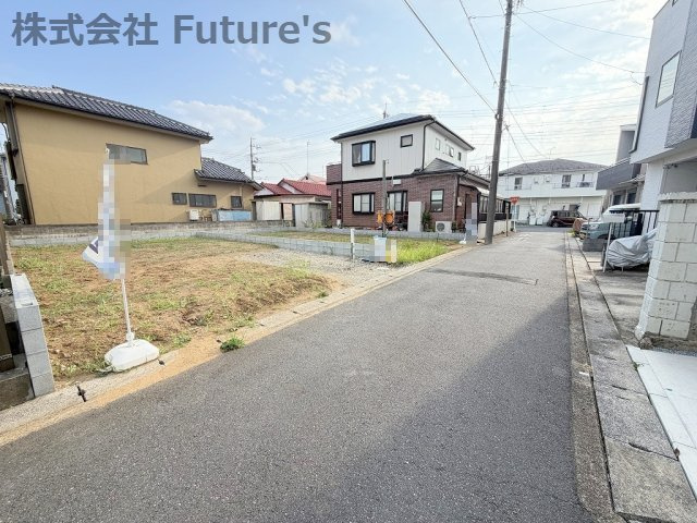 八潮市大字大瀬　新築戸建　全2棟　1号棟の前面道路含む現地写真|前面道路含む現地写真です。