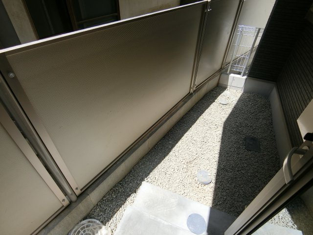 【庭】 | プレミアムスイート岸和田駅前