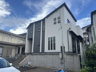 【外観】 | 藤沢市亀井野　新築分譲住宅　全１棟　 | 現地（8月13日撮影）