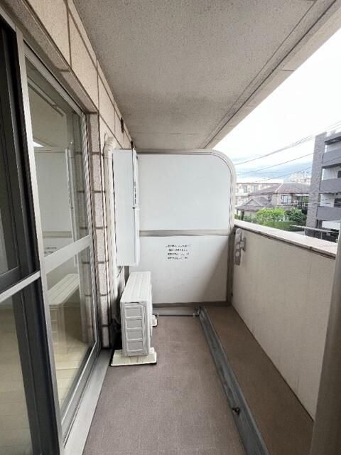 【バルコニー】