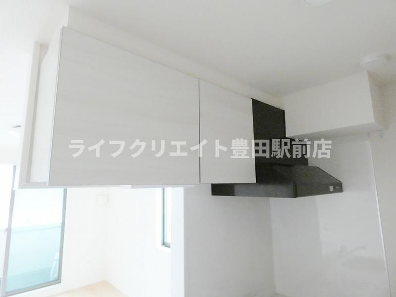 Rojuman Bonnurのキッチン
