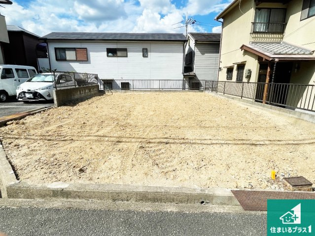枚方市藤阪元町　第1期　新築一戸建ての外観|周辺は落ち着いた街並みの住宅地！子育てがしやすい住環境です！まだ未完成ですが、現地でしかわからない事もございます。是非一度ご覧ください。