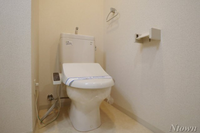 【トイレ】 | Gramercy Shirakawa Koen | ゆったりとした空間のトイレです