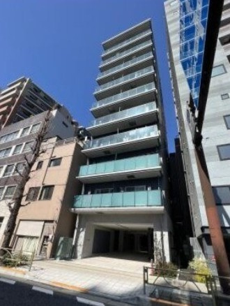 MAISON M K