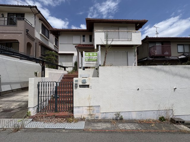 神戸市垂水区神和台1丁目戸建の外観