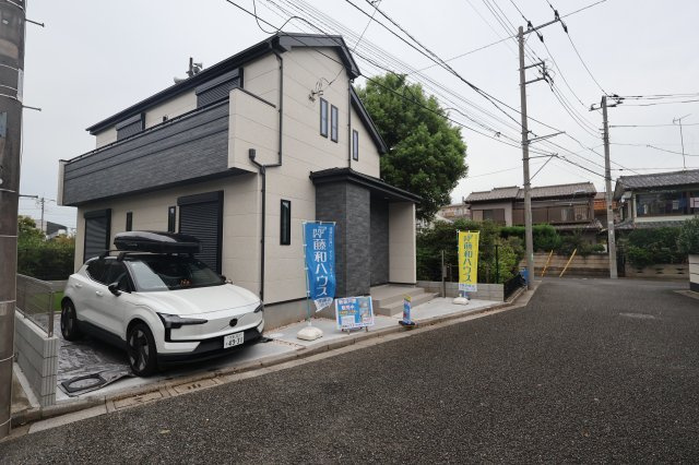 《仲介手数料無料》練馬区西大泉５丁目27-15新築一戸建てハートフルタウンの外観|撮影日 2026年9月4日 13:00 曇り