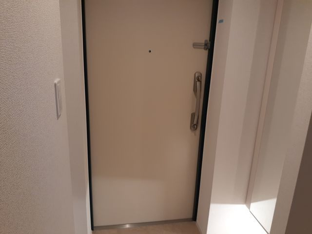 【玄関】 | ルミソラーレ