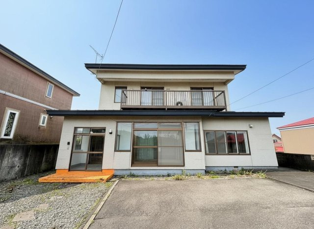 室蘭市絵鞆町２丁目の中古一戸建