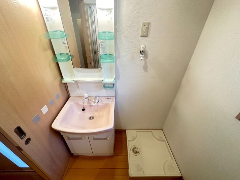 Ruby`s Garden Makuhariの独立洗面台