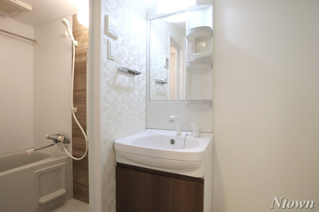 【独立洗面台】 | S-RESIDENCE鶴舞駅前 | 使いやすい独立洗面台です