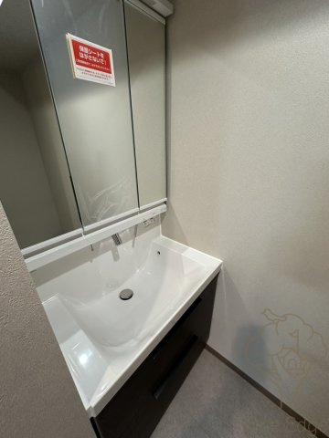 SHARIO GARDEN新梅田の独立洗面台