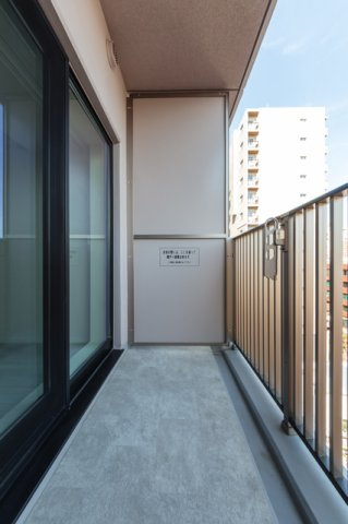 パークアクシス横浜伊勢佐木町通りのバルコニー|※写真は同タイプ住戸です。