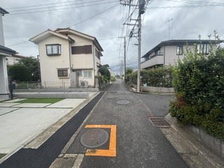 【前面道路含む現地写真】 | 横浜市泉区和泉町　新築分譲住宅　全３棟　今回販売1棟 | 前面道路