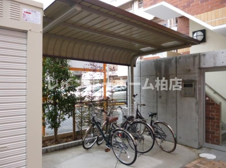 仲介手数料（賃料の1.10ヵ月）の50％OFF対象物件！のその他共用部分|駐輪場です