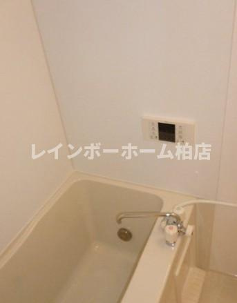 仲介手数料（賃料の1.10ヵ月）の50％OFF対象物件！の浴室|追い炊き機能・浴室乾燥機があります