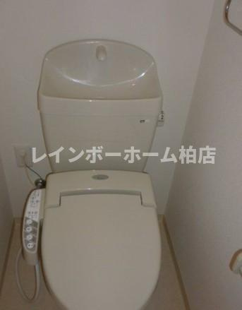 仲介手数料（賃料の1.10ヵ月）の50％OFF対象物件！のトイレ|温水洗浄便座です