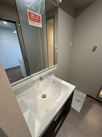 SHARIO GARDEN新梅田の独立洗面台