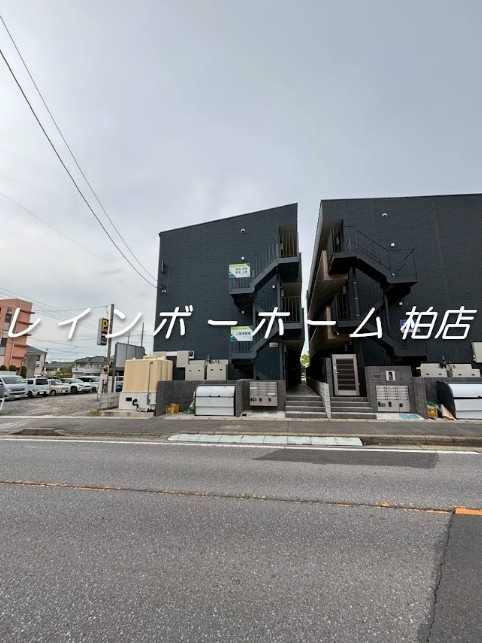 特典：仲介手数料が50％OFFです‼の周辺