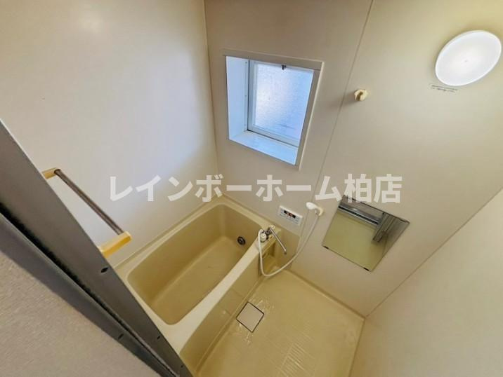 特典：仲介手数料が無料です!!の浴室|ゆったり過ごせるお風呂です