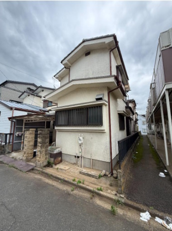 敷地面積29.78坪　売地　川越市諏訪町の前面道路含む現地写真