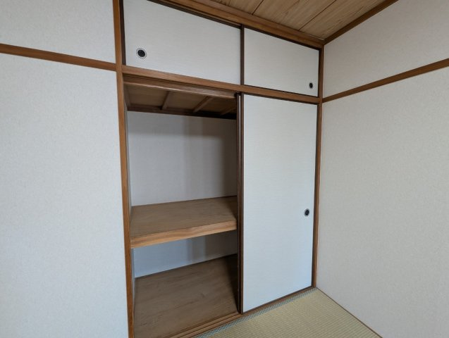 ガーデンヒルズの収納