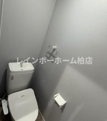 特典：仲介手数料が無料です!!のトイレ|参考写真になります。