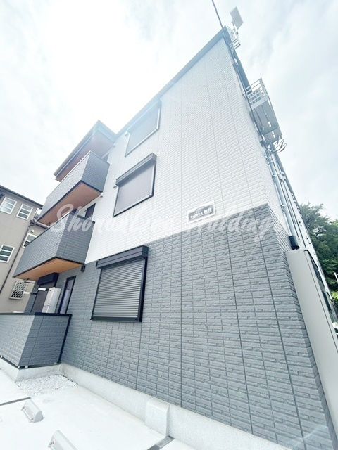 藤沢市本町１丁目の賃貸マンションの外観