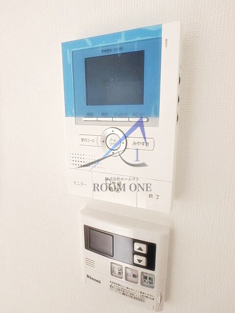 ブルーアイリスのセキュリティ|モニター付きインターホンです。