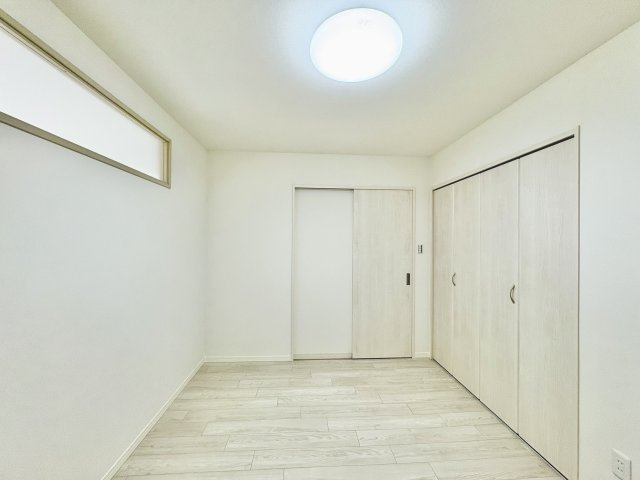 ダイアパレス日進の洋室