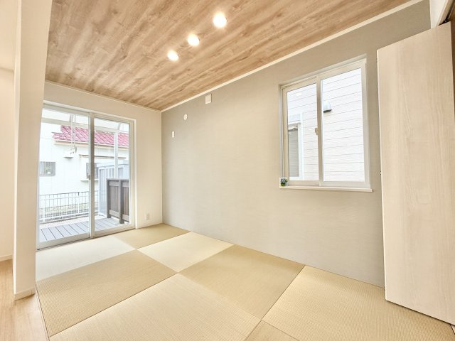 戸建 知立市八橋町大流の洋室