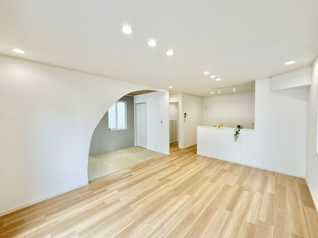 戸建 知立市八橋町大流の居間・リビング